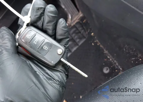 2017 Volkswagen Jetta 1.4T Se из США, поврежденный, VIN 3VWDB7AJ8HM293633